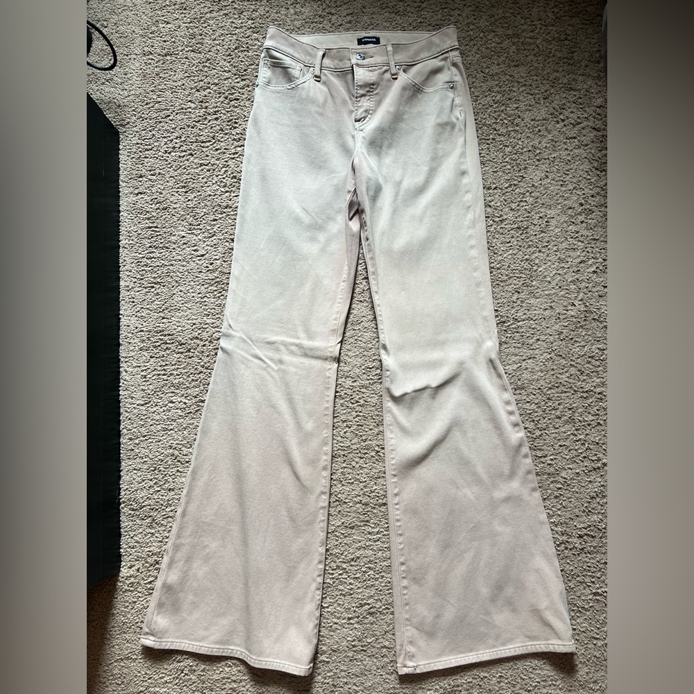 Express Blush 70’S Mid Rise Flared Pants